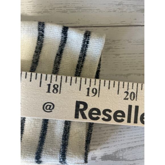 The Gap Womans Stripped Knit Long Sleeve Shirt SZ L - Picture 5 of 7